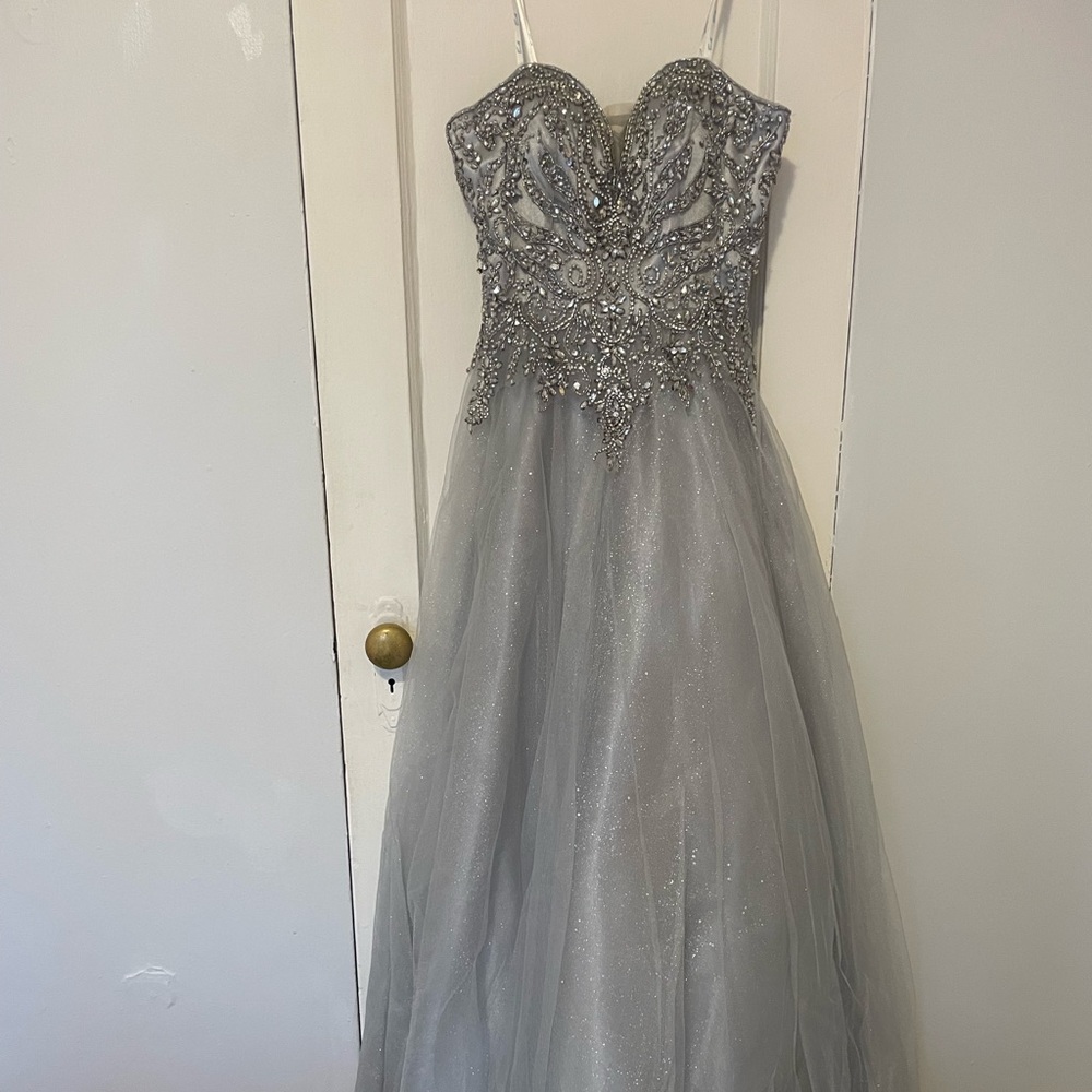 New with tags, Camille La Vie Prom dress